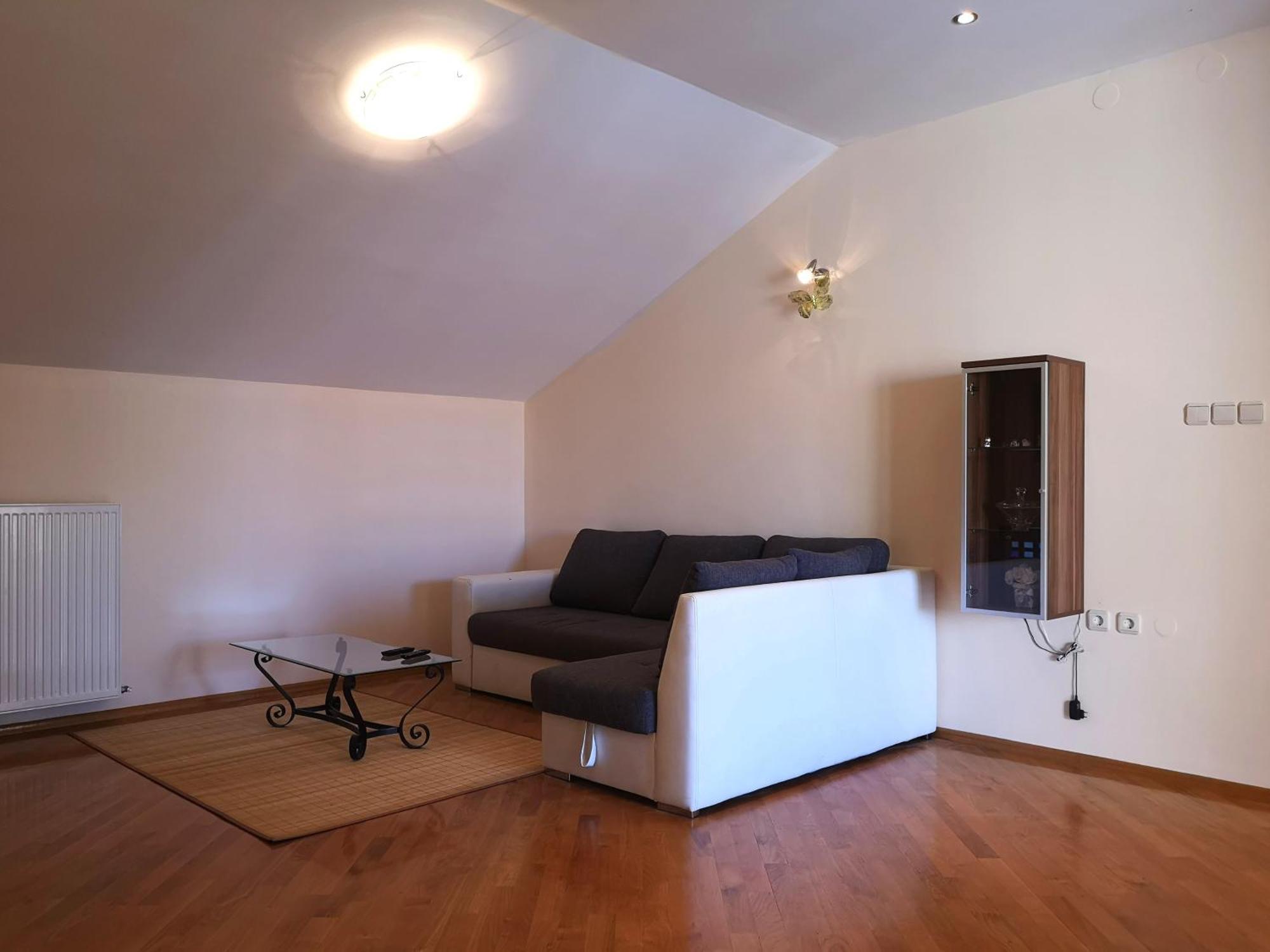 Apartments With A Swimming Pool Banjol, Rab - 11382 Bilik gambar